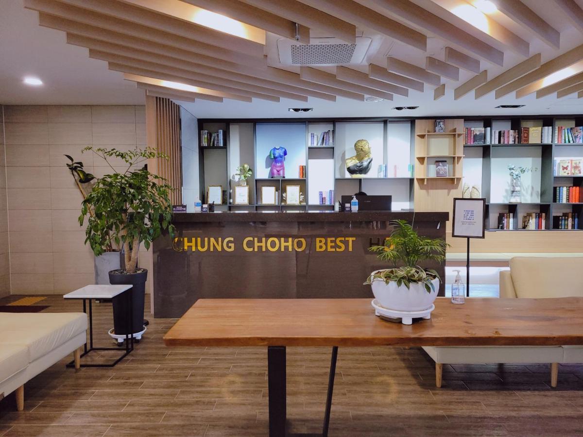 Chungchoho Best Hotel Szokcsho Kültér fotó