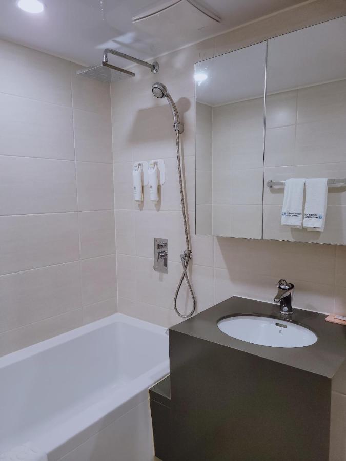 Chungchoho Best Hotel Szokcsho Kültér fotó